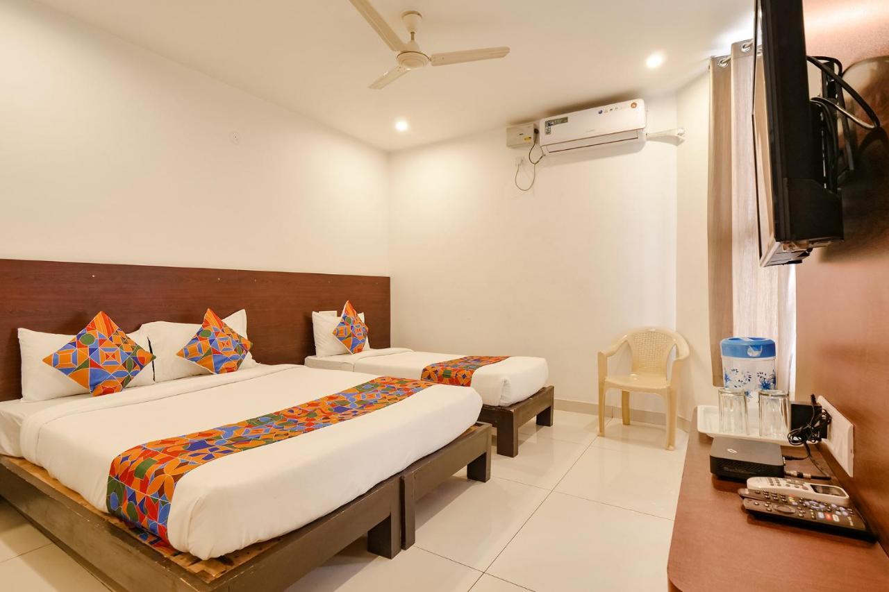 Fabexpress Krishna Suites Mysuru Zewnętrze zdjęcie