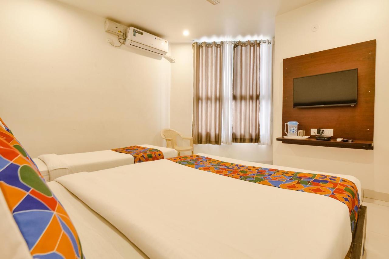 Fabexpress Krishna Suites Mysuru Zewnętrze zdjęcie