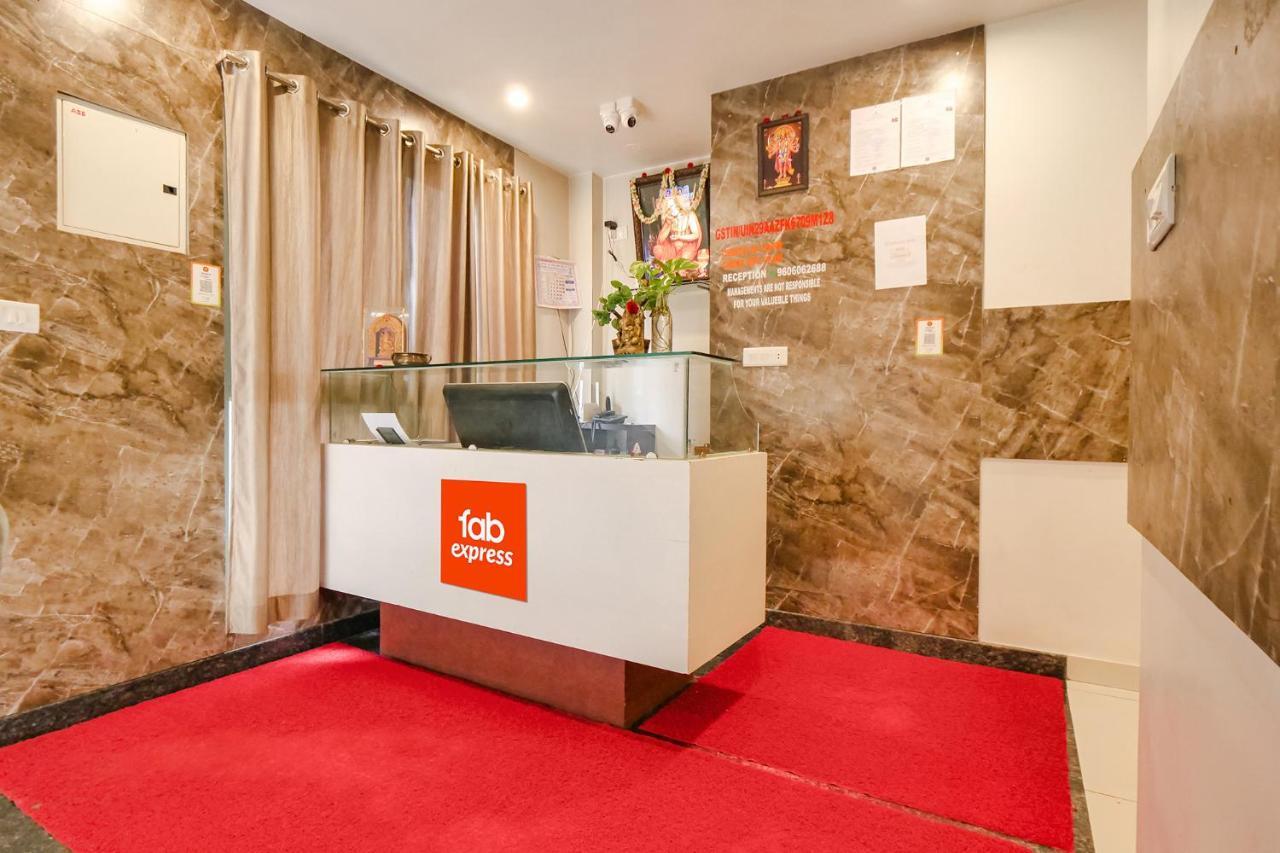 Fabexpress Krishna Suites Mysuru Zewnętrze zdjęcie