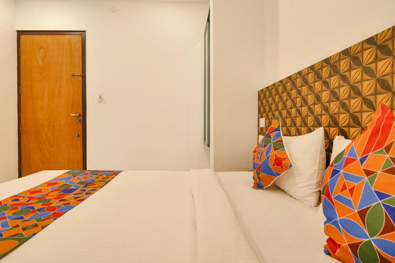 Fabexpress Krishna Suites Mysuru Zewnętrze zdjęcie